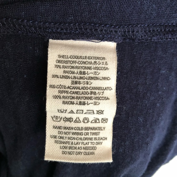 Free People We The Free V-neck T-shirt Size XS - Picture 4 of 5